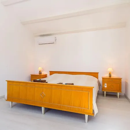 Villa Boutique With Pool In